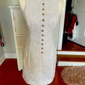 Lilly Pulitzer dress like new. Size 0